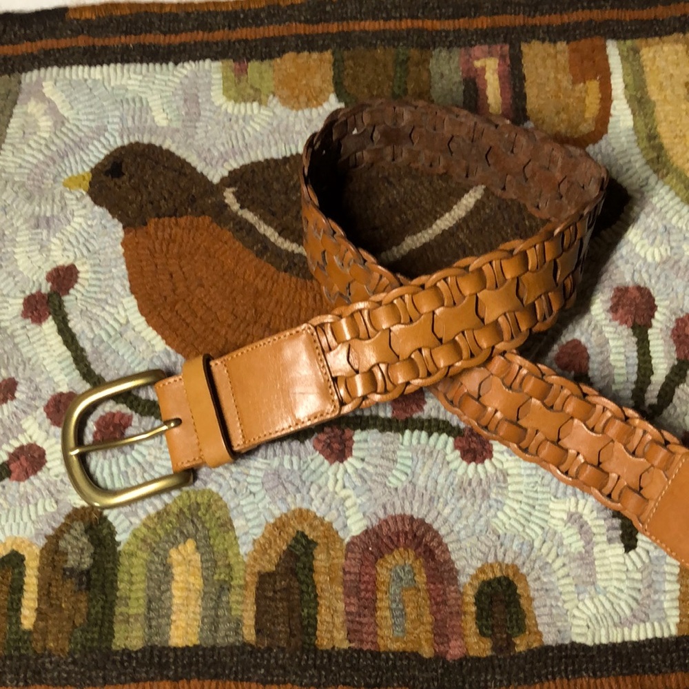 All leather women’s belt S. Beautiful details